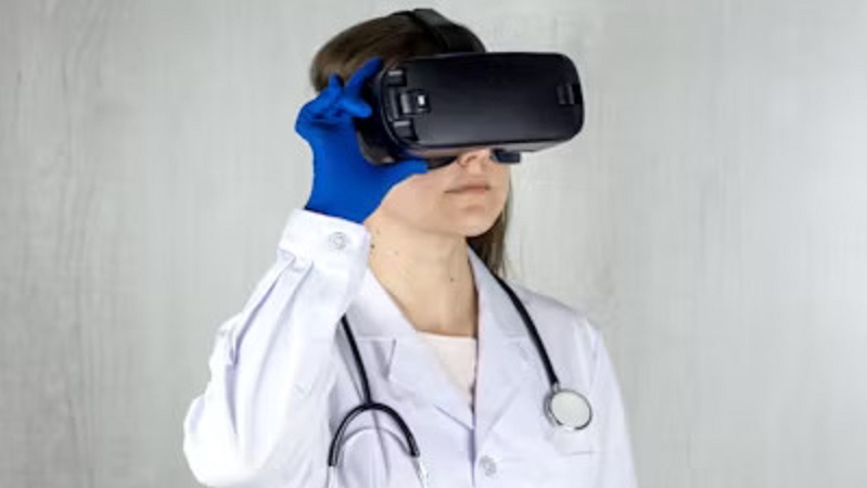 The Role of Virtual Reality in Transforming Healthcare Experiences